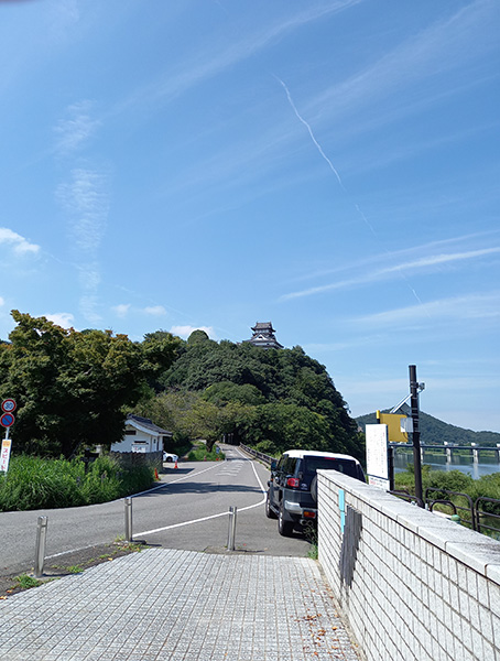 木曽川沿い