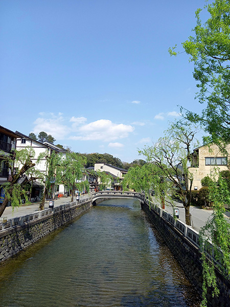 温泉街1