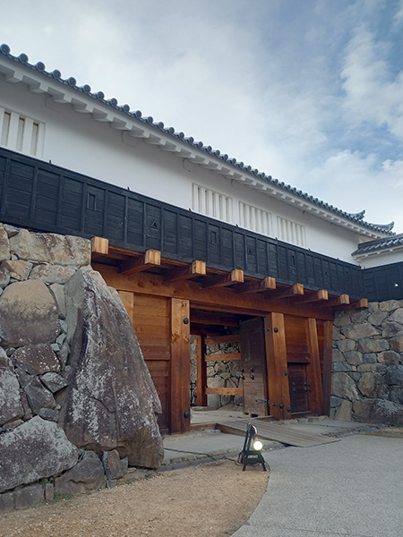 太鼓門