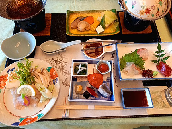 夕食